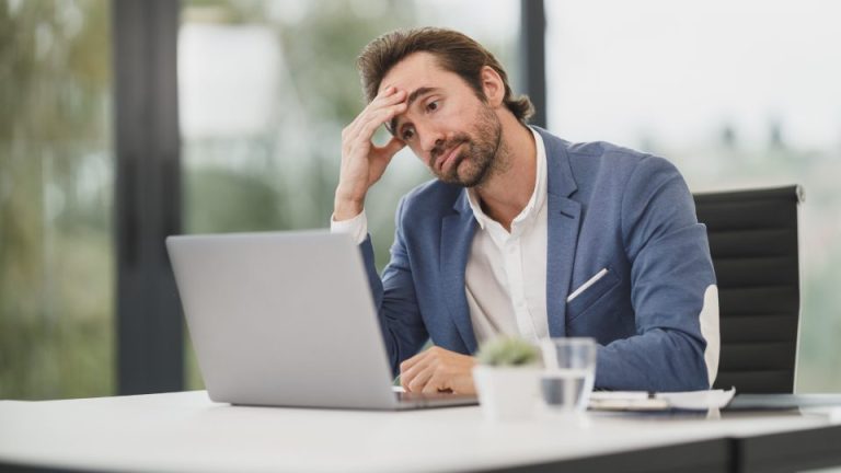 How Not to Burn Out at the Start of Your Business — SC Business School