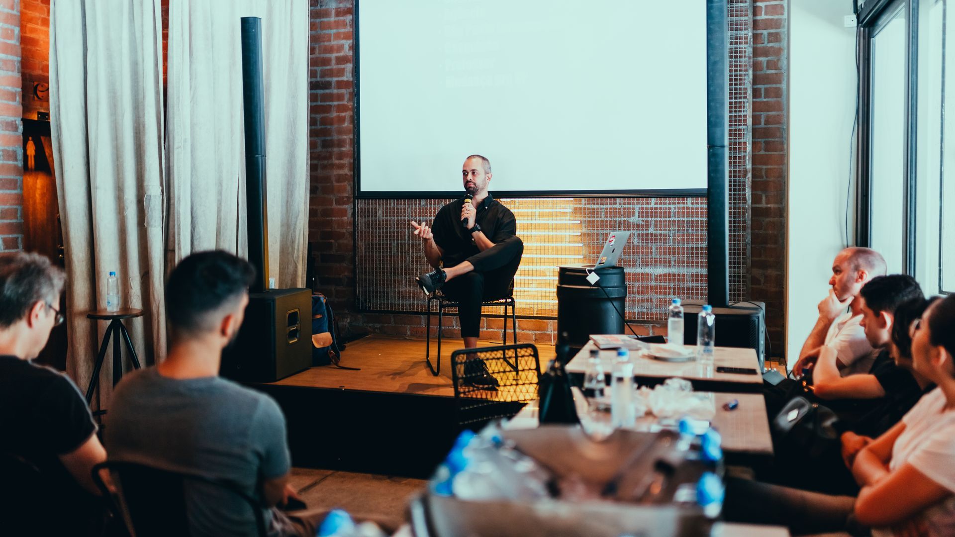 Публічні виступи та презентаційні навички — SC Business School