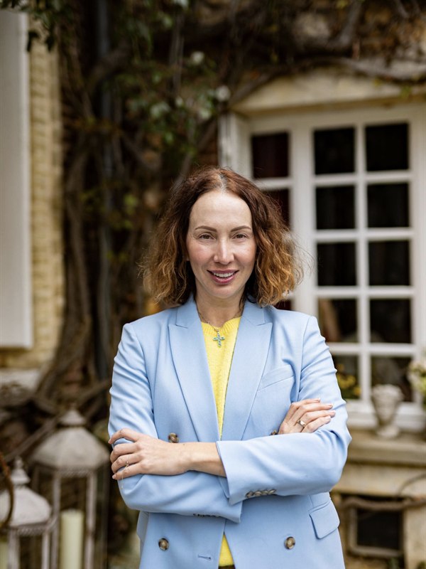 Dr. Kateryna Ishchenko